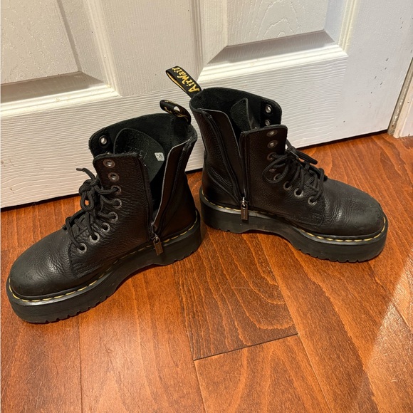 Dr marten Jadon boots size 6 soft leather - Picture 6 of 9